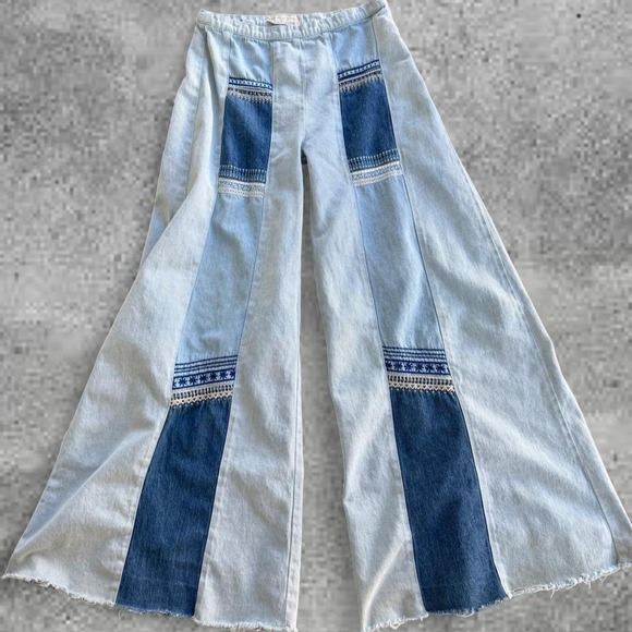 Denim - FREE PEOPLE blue denim patchwork pants